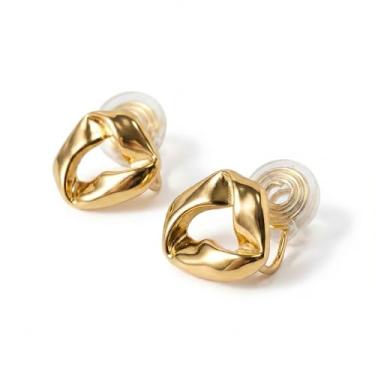 Imagem de Brincos de pressão de ouro – Joia elegante, confortável, não perfurada para mulheres