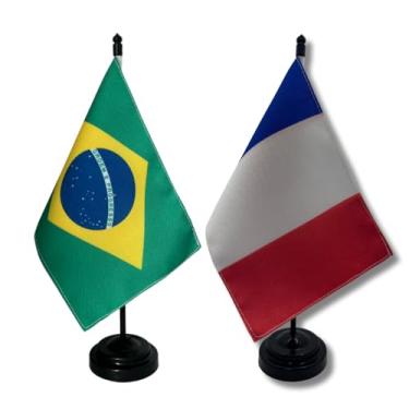 Imagem de Kit Bandeira de Mesa Brasil e França, Dupla Face, Oxford, Base e Haste Plástico Preto, 19x13cm, 26cm Altura, Decorativa para Escritório e Eventos