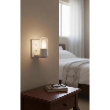 Imagem de Luz Noturna LED Infantil Tomada Aconchego Bivolt Branco - Congratulati