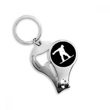 Imagem de Pulando skate esportivo contorno preto anel alicate chaveiro abridor de garrafa cortador