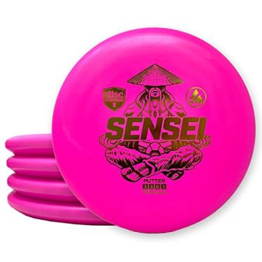 Imagem de Discmania Putter de golfe Sensei Disc Golf – Pacote de putter de disco – Base ativa Sensei Putter com voo de disco estável, pacote de putter de prática (as cores podem variar) (pacote com 5)