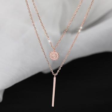 Imagem de Ofertas de liquidação: Colar geométrico de camada dupla cravejado de diamante em forma de barra para mulheres. Colar gargantilha adornada com diamantes de estilo minimalista., No size, Metal, Sem