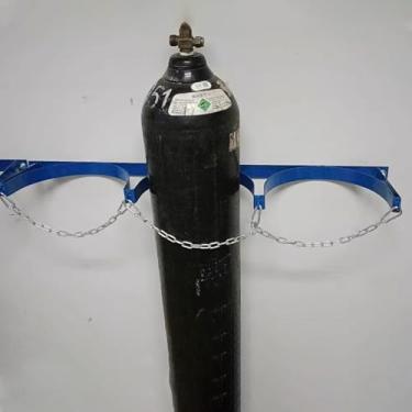 Imagem de Suporte de tanque de oxigênio - Suporte de cilindro de metal fixo para recipientes de oxigênio de 40L, ideal para laboratórios, fábricas, hospitais, viagens - Suporte suspenso de 95 cm (37 3/20.3 cm)