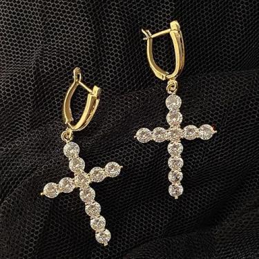 Imagem de Brincos de pingente de cruz de zircônia cúbica modernos para mulheres, joias de luxo, 1.62, Latão, Zircônia cúbica