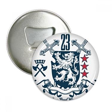 Imagem de Espada Medieval Cavaleiros da Europa Leão Emblema Abridor de Garrafas Imã de Geladeira Emblema Multifuncional