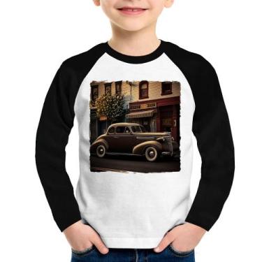 Imagem de Camiseta Raglan Infantil Carro antigo na cidade Manga Longa - Foca na 