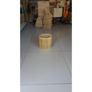 Imagem de luminária redonda  média - Artesanato Maria da palha 