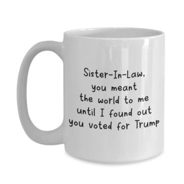 Imagem de SpreadPassion Caneca de café para irmã-in-Law, presente para cunhada, caneca anti-Trump para cunhada, presente de aniversário para irmã, ideia de presente para irmã, ideia de presente de aniversário de Natal