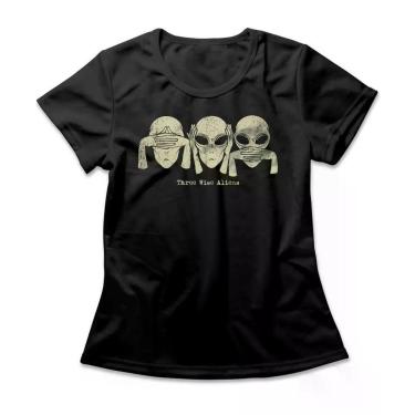 Imagem de Camiseta Feminina Three Wise Aliens Studio Geek Casual Preto-Feminino