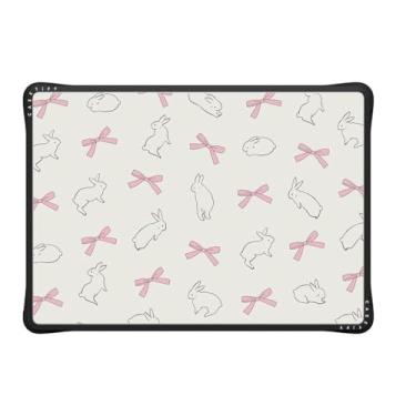 Imagem de CASETiFY Capa Impact MacBook Pro 35.6 cm (M1-M4) [cantos acolchoados a impactos/resistente a arranhões/aderência antiderrapante] - fita de coelho - preto transparente