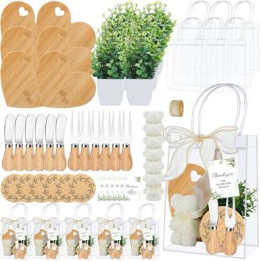 Imagem de Honeydak 49 peças de prêmios de chá de bebê para jogadores de jogos, 6 conjuntos de facas de bambu para queijo, garfo, porta-copos, toalha, vaso artificial, cartão de agradecimento, bolsa de presente