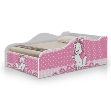 Imagem de Cama juvenil branca adesivada com o tema da Marie