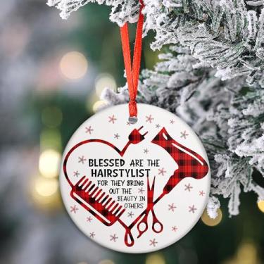 Imagem de Enfeite de cabeleireiro Blessed para árvore de Natal personalizado Blessed are The Hairstylists Ornamento personalizado para cabeleireiro enfeites de cerâmica presentes de lembrança para colegas de