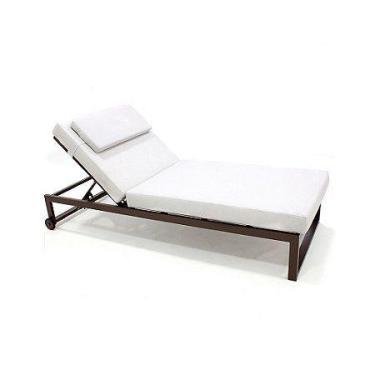 Imagem de Chaise Espreguiçadeira de Alumínio com almofada para piscina - Sarah M