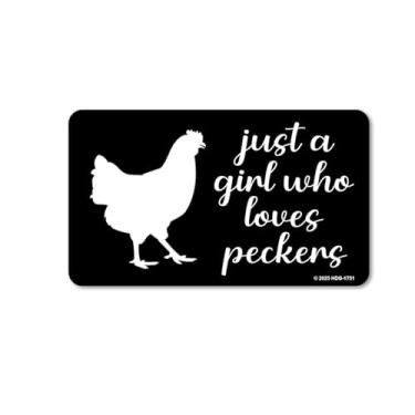 Imagem de Honey Dew Gifts, Just a Girl Who Loves Peckers, ímã de geladeira, ímãs de geladeira, decoração engraçada de frango, 5,5 cm por 9,3 cm, HDG-1751