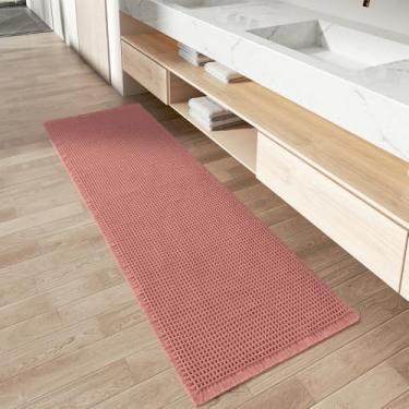 Imagem de Tapete de banheiro AMOAMI quadriculado, atualizado, superabsorvente, antiderrapante, lavável na máquina, passadeira com franjas, ideal para corredor, quarto, lavanderia, 43 x 122 cm, coral
