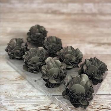 Imagem de Kit com 120 Forminhas para Doces Finos Modelo Flor Luxo – Linha Style – Ideal para Casamentos, Festas e Decoração de Mesa Elegante(MARROM ESCURO,40 UNIDADES)