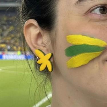 Imagem de Brinco Brasil Temático Copa Do Mundo Torcida Hexa - Órbita Macati
