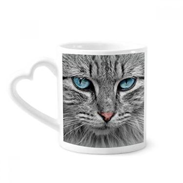 Imagem de Caneca de cerâmica de café com olhos azuis e olho selvagem de gato cinza copo de coração de vidro