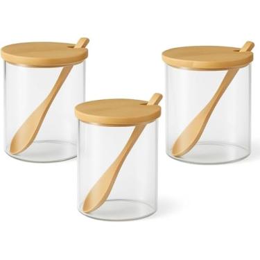 Imagem de Kit 3 Porta Condimentos de Vidro 280ml Tampa de Madeira e Colher, Suporte em Bambu, Potes para Temperos, Açúcar e Especiarias Organização Elegante e Funcional para Bancada e Cozinha Completa