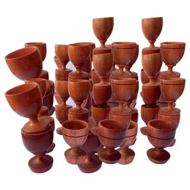 Imagem de Kit 100 taças para cachaça 7CM em madeira maciça artesanal