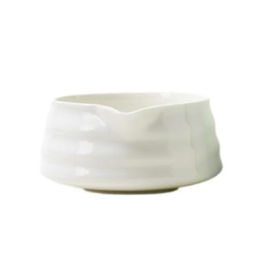 Imagem de Bothyi Cerâmica Matcha Bowl Mistura de tigela Cerimônia de chá Acessório Chawan Teaware artesanal com bico de derramamento para amigos da família Party Party, Branco