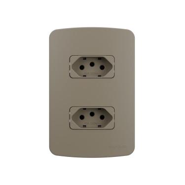 Imagem de Tomada Dupla MarGirius B3 Colors 2P+T 10A com Placa 4x2 Argila