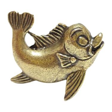 Imagem de Baoblaze Estátua de peixe, figura de animal marinho, ornamento de bronze antigo, escultura de animal, feng shui para sala de jantar, quarto, escritório, Style B