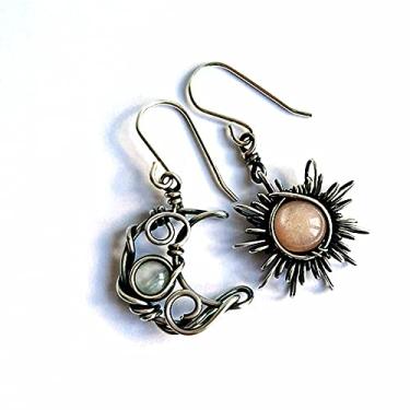 Imagem de Brincos Boho Opala Sol e Lua Pingente Pedra da Lua Gancho de Pedra Natural Boêmio para Mulheres Meninas Assimétrico Prata Antiga Joias Celestiais, Metal, Sem pedra preciosa