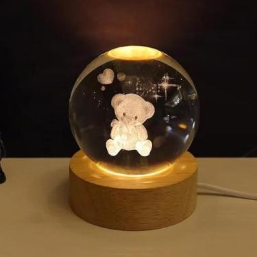 Imagem de Luminária de Mesa Bola de Cristal com LED - Luz Noturna para Quarto, Presente Decorativo 3D para Natal e Aniversário(2001-16)