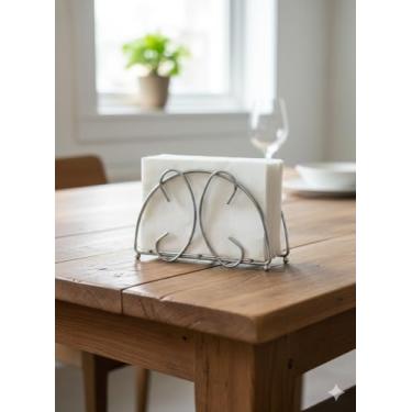 Imagem de Porta guardanapos de mesa pequeno em INOX Linha LUXO Ideal para Decoração Elegante de Cozinha, Sala de Jantar e Restaurante