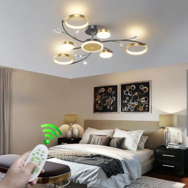 Imagem de Luminária de teto moderna com cristais LED, em estilo nórdico, com detalhes em ferro preto e dourado e formato de flor, controlada por controle remoto. Ideal para sala de estar, quarto, escr