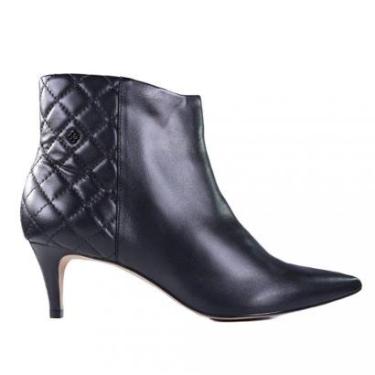 Imagem de Bota Feminina Capodarte em Couro com Salto Fino 4019636-Feminino