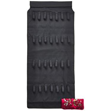 Imagem de Wrapables Organizador de joias de poliéster preto com 39 bolsos com 28 laços de segurar e grande rolo de joias bordado de seda bordô