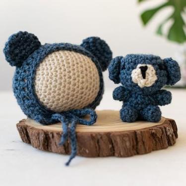 Imagem de Amigurumi urso e touca azul jeans fotografia newborn recém nascido