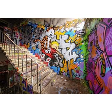 Imagem de Yeele Pano de fundo de parede grafite urbano urbano de 1,6 x 2,4 m para imagens desenho retrô dos anos 80 90 moda estilo hip hop fotografia fundo infantil adulto cabine de fotos vinil estúdio adereços