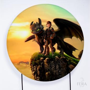 Imagem de Painel Decorativo para Festa 1,30x1,30 metros Vesti Fácil com Elástico Como Treinar seu Dragão - Fera Print