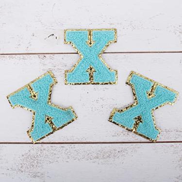 Imagem de Pacote com 3 adesivos de chenille ferro sobre glitter universitário letra "X" - Tecido de chenille azul com acabamento em glitter dourado - Costurar ou passar - 5,5 cm de altura