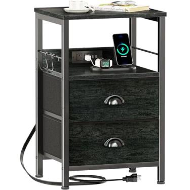 Imagem de Mesa-de-cabeceira Furologee com estação de carregamento, suporte de cabeceira preto com 2 gavetas de tecido, mesa lateral com portas USB, mesa de canto com prateleira de armazenamento, para sala de