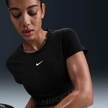 Imagem de Camiseta Nike Pro Cropped Feminina-Feminino