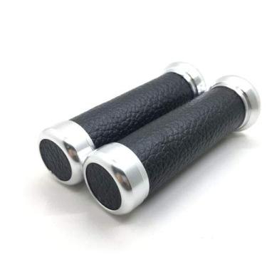Imagem de PACASK 2 Pegas de motocicleta vintage universal de couro de alumínio 22 mm guidão de scooter para Suzuki (preto)