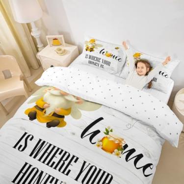 Imagem de Conjunto de capa de edredom de abelha rústica, tamanho Queen, gnomos de abelha com desenho animado e colmeia 3 peças para decoração de quarto de crianças, meninas, meninos, adolescentes, cabana branca