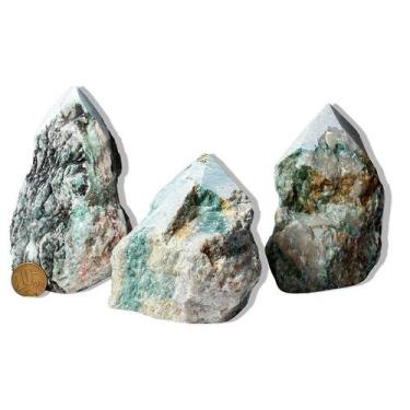 Imagem de Jadeíta Natural Tipo B - Pé e Bico Serrado - 400 a 500g - 8 a 11cm - C