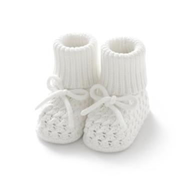 Imagem de Wugugu Botas de tricô para bebês recém-nascidos, botas de crochê à mão, para meninos e meninas, First Walkers, meias macias para berço, Off-white, 0-3 Months Infant