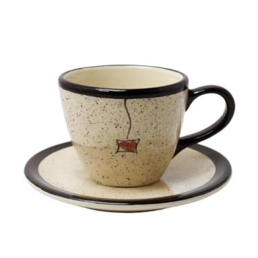 Imagem de Xícaras de café e chá em formato de coração, com design requintado em cerâmica e pires.(1 Unidades)