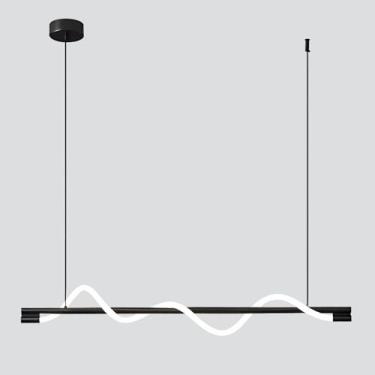 Imagem de Luminária pendente linear LED preta para sala de jantar, com intensidade regulável, estilo contemporâneo, ideal para ilha de cozinha. Lustre linear moderno estilo Sputnik.