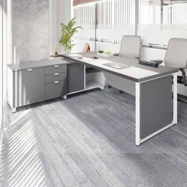 Imagem de Mesa de Escritório Executiva 200cm com Armário Lateral e Caixa de Tomadas Corporate Cinza Sagrado / Branco