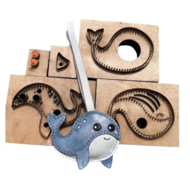 Imagem de YJIUYUANQ Matrizes de corte de couro, base de madeira, cortador de perfuração, corte manual, pingente de baleia, kit de artesanato para artesanato artesanal DIY