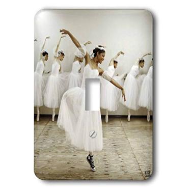 Imagem de 3dRose lsp_10015_1 Dançarina de balé feliz com um vestido romântico ainda usando Converse Snickers, a alegria de ser diferente