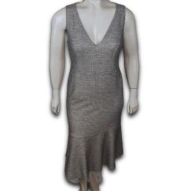 Imagem de Vestido Midi Lurex Babado com Forro Regata Gola V Plus Size - AMOPLUS,